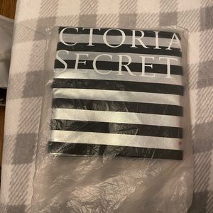 Victoria Secret Weekender Bag